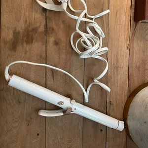 T3 - 1 inch SinglePass Curl Professional Curling Iron